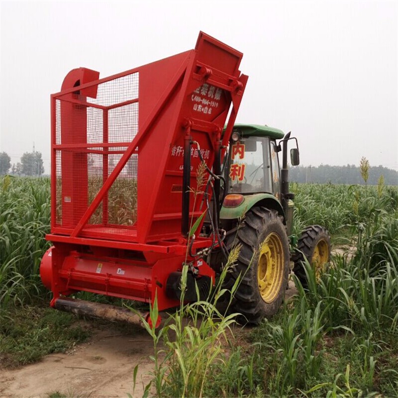 收割机收玉米图片 第4张