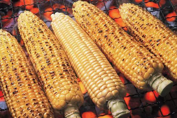 烤熟玉米图片 第5张