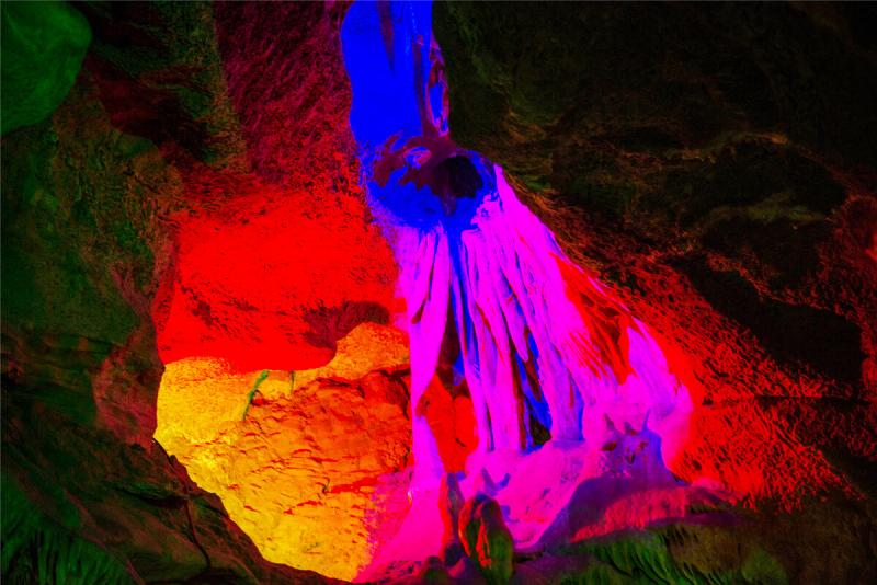 溶洞图片 第1张