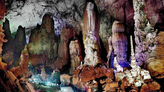 溶洞图片 第2张