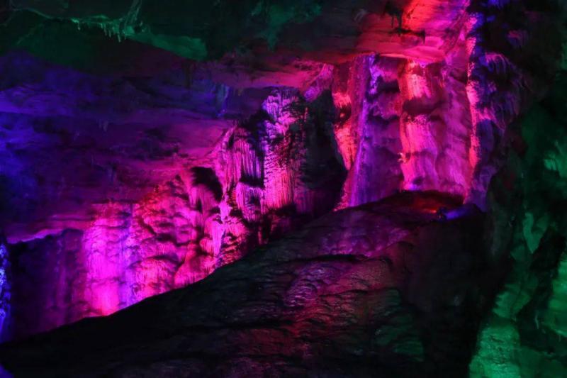 溶洞景观图片 第5张