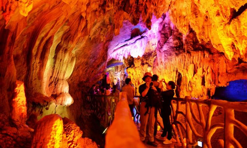 溶洞景观图片 第7张