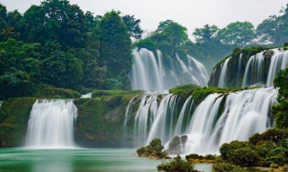 最美最霸气瀑布图片 第3张