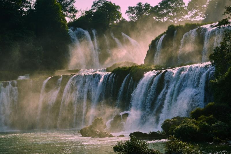 唯美瀑布高清图片 第4张
