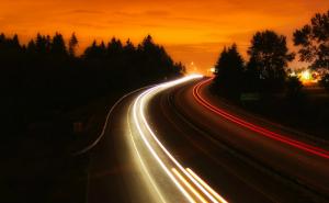 夜晚道路图片 第7张