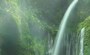 瀑布唯美图片 第3张