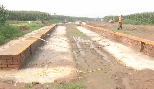 乡村道路施工图片 第2张