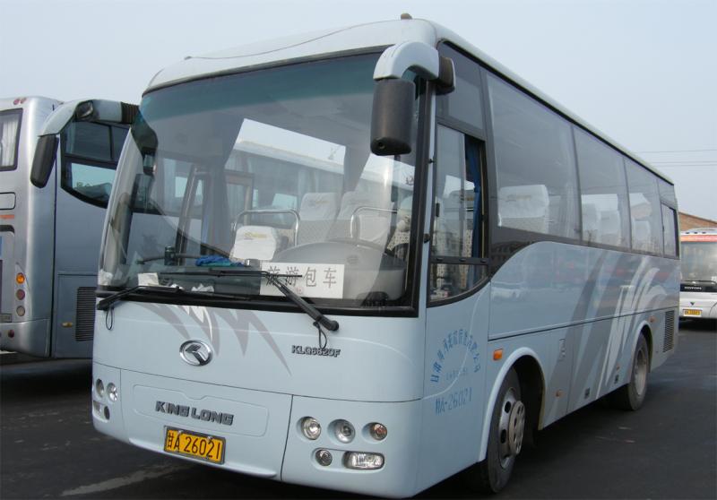 金龙客车30座图片 第3张