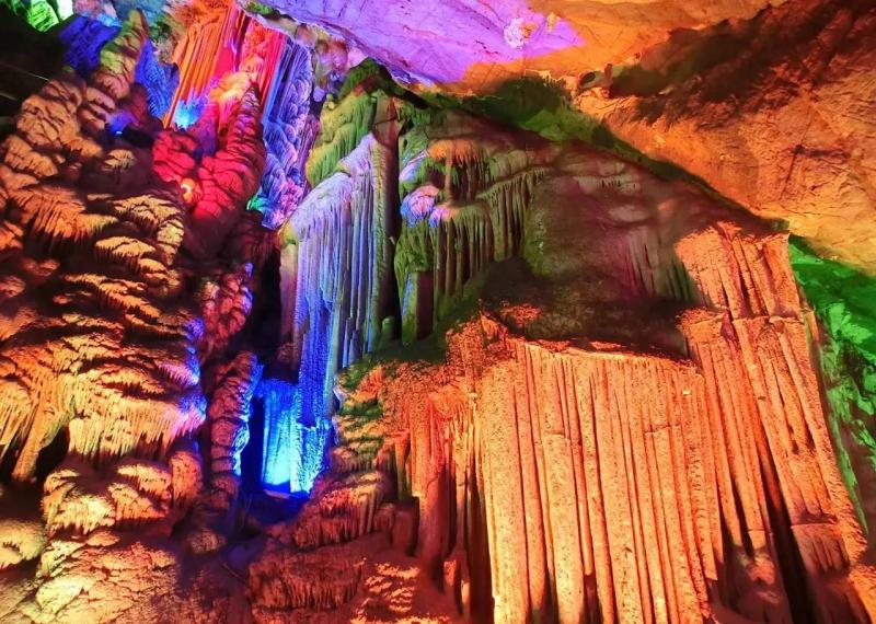 柞水溶洞图片 第1张