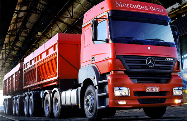 奔驰大货车图片 第7张