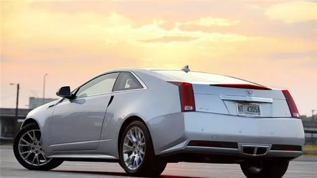 凯迪拉克跑车图片 第5张