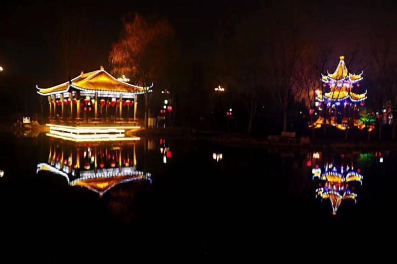 石家庄公园夜景图片 第1张