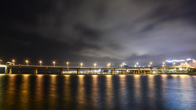 深圳湾公园夜景图片 第1张