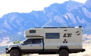 皮卡越野房车图片 第2张