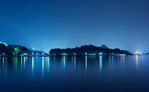 夜湖图片 第4张