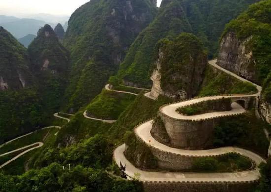 盘山公路图片 第1张