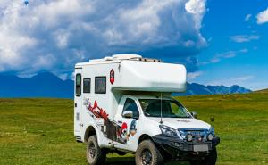 四驱越野房车图片 第4张