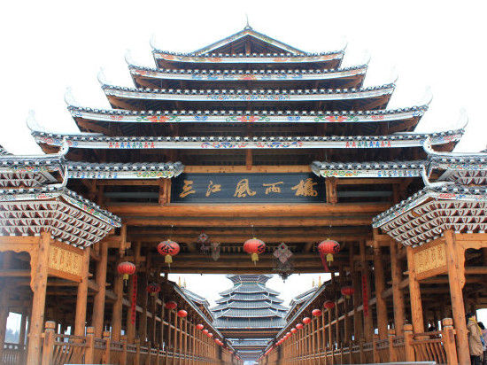侗族建筑图片 第1张