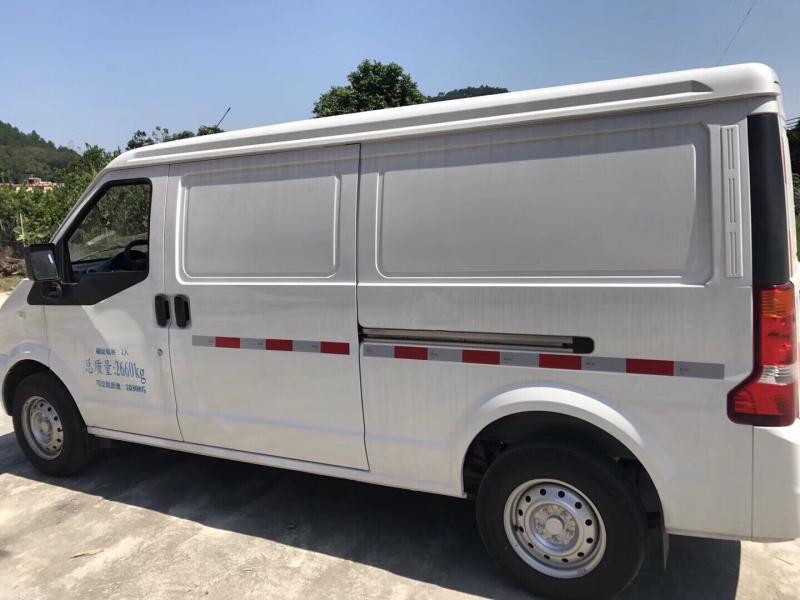 面包车瑞驰新能源EC35图片 第1张