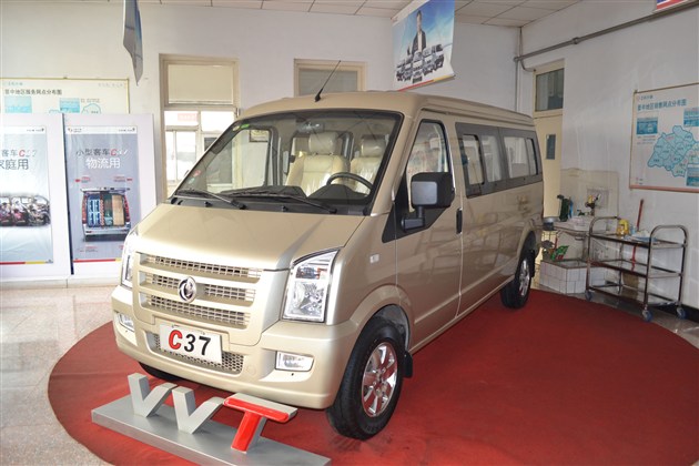 面包车东风小康C37图片 第2张