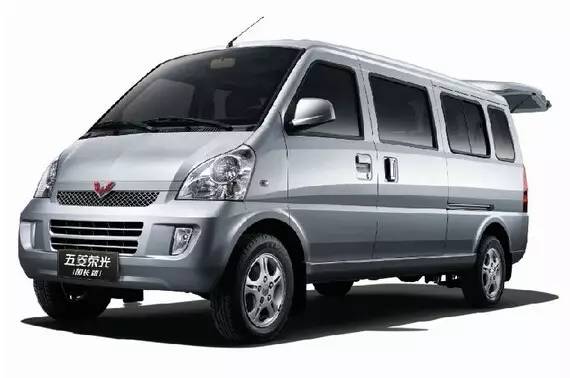 面包车五菱荣光图片 第5张