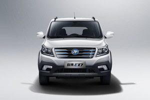 SUV新龙马启腾EX7图片 第2张