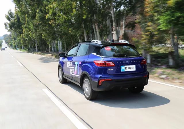 SUV云度π3图片 第3张