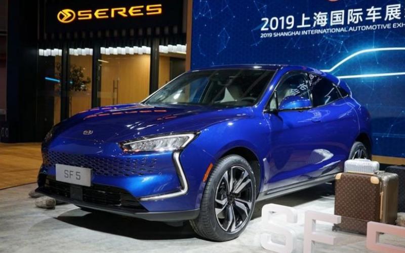 SUV赛力斯SF5 纯电动图片 第6张