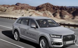 SUV奥迪Q7 插电混动图片 第2张