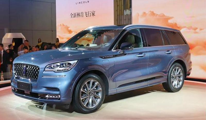 SUV飞行家 插电混动(进口)图片 第8张