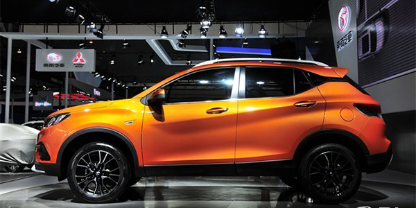 SUV东南DX3图片 第14张