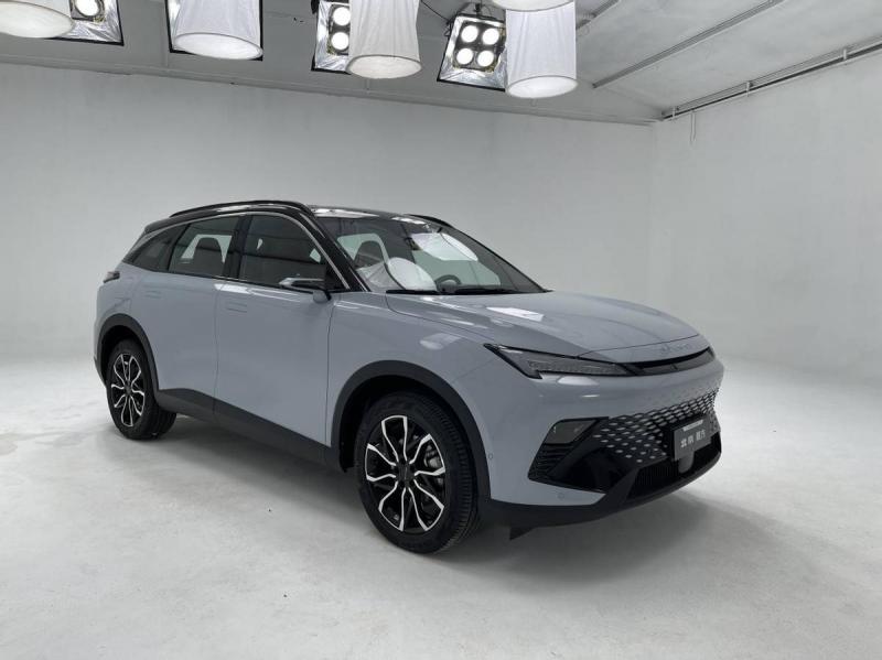 SUV北京魔方图片 第2张