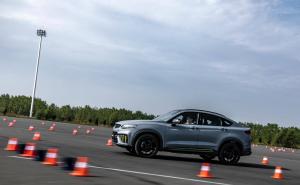 SUV星越S图片 第6张