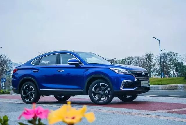 SUV长安CS85COUPE图片 第12张