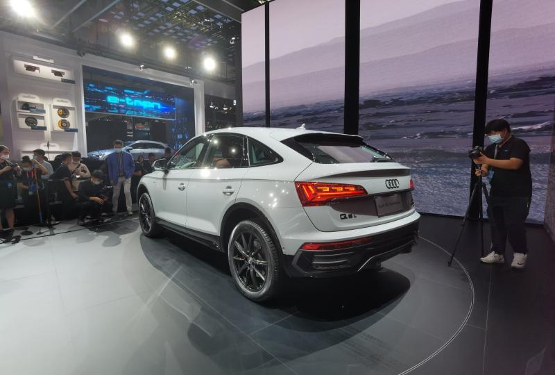 SUV奥迪Q5L Sportback图片 第1张