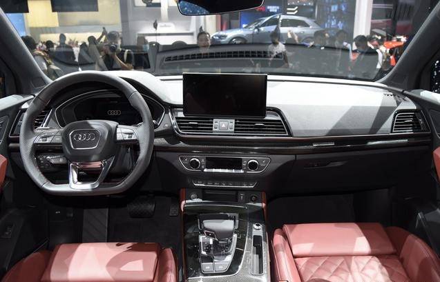 SUV奥迪Q5L Sportback图片 第6张