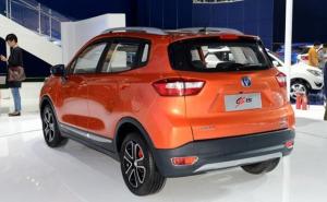 SUV长安CS15图片 第6张