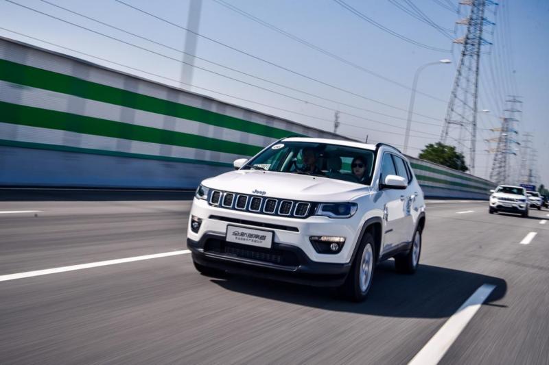 SUV指南者图片 第7张