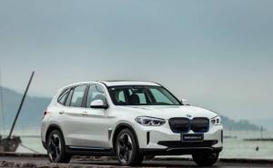 SUV宝马iX3图片 第6张