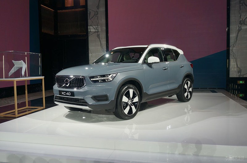 SUV沃尔沃XC40图片 第14张