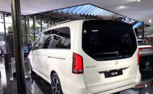 MPV奔驰EQV图片 第4张