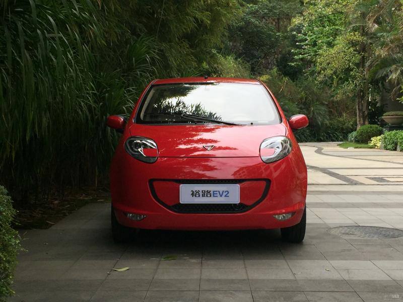 轿车裕路EV2图片 第5张
