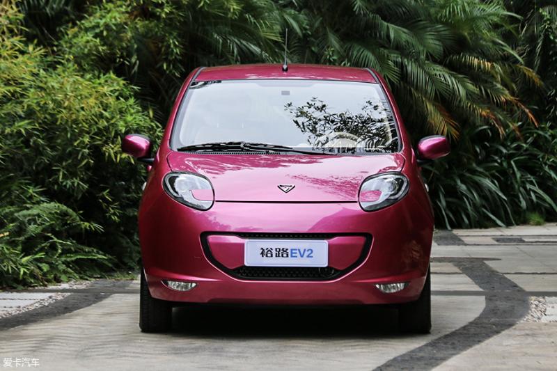 轿车裕路EV2图片 第4张