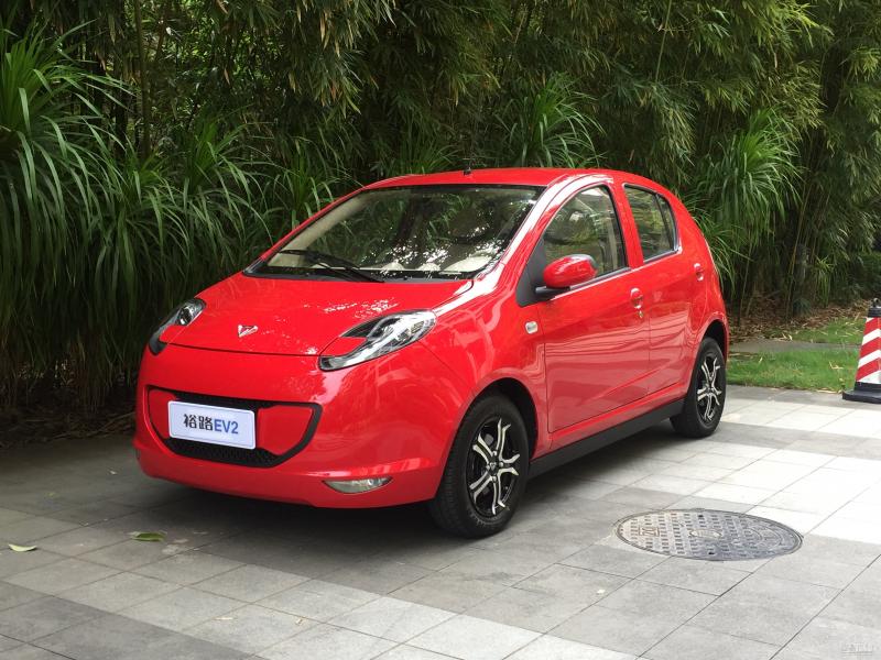 轿车裕路EV2图片 第6张