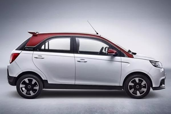 轿车电咖EV10图片 第2张