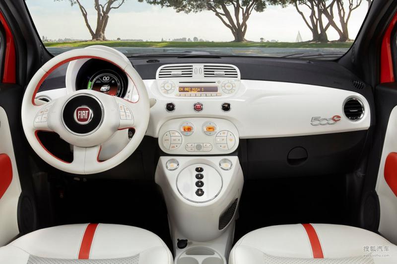 轿车菲亚特500e图片 第1张