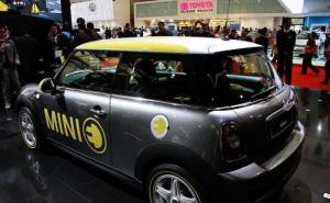 轿车MINI 纯电动图片 第5张