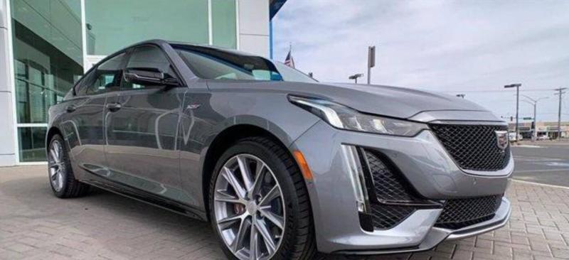 轿车凯迪拉克CT5-V图片 第1张