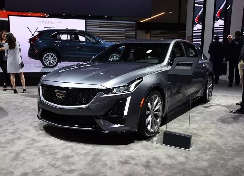 轿车凯迪拉克CT5-V图片 第8张