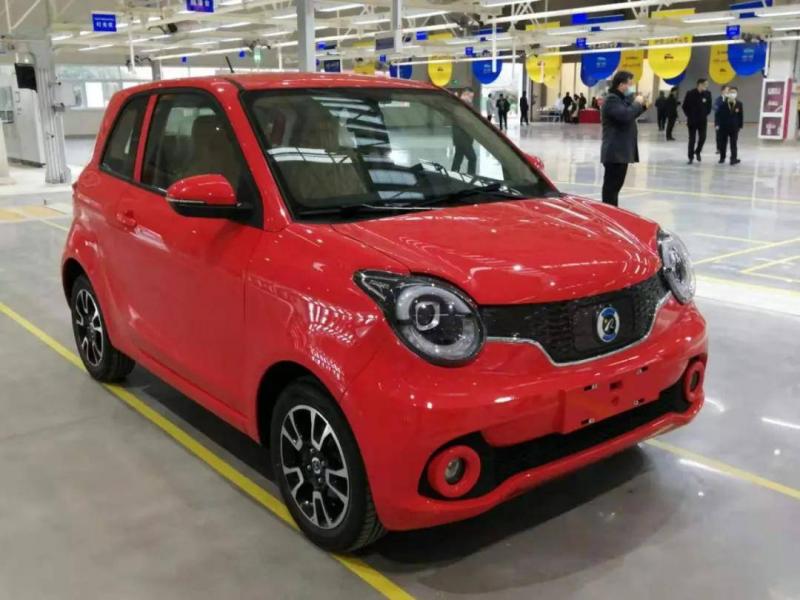 轿车华晨新日i03A图片 第2张